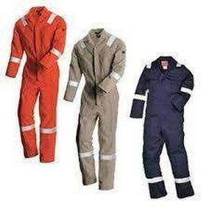 Macacão de brim uniforme Macacão de brim uniforme